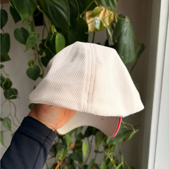 vintage CTV NEWS MONTREAL fitted baseball hat cap - Picture 3 of 6